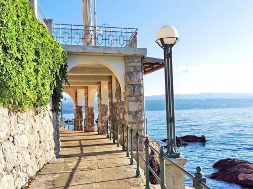 Cvita - Cozy Apartment With An Amazing View