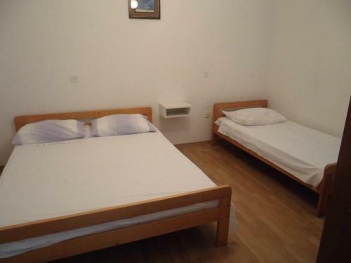 Apartments Mara Mandre