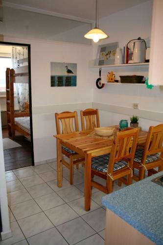 Apartamento Fewo Hanebuth-ridder Im Haus Berolina Mit Schwimmbad