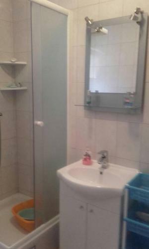 House 20 M From Sandy Beach