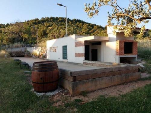 Chic Holiday Home In Marina With Private Swimming Pool