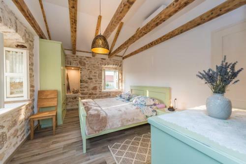 Holiday Home Lipa Na?a