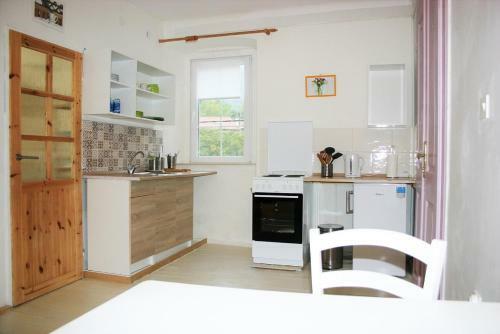 Nerezine Apartm�n V Centru Pro 3 Osoby