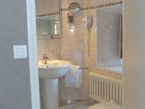 Hotel Logis La Gamade
