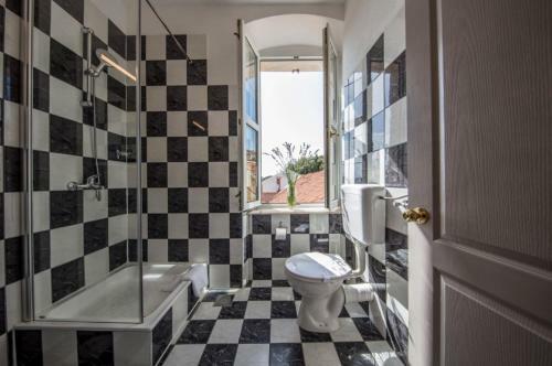 Hostal Olife Guesthouse