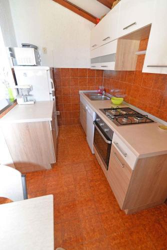 Apartment In Mali Losinj 33349