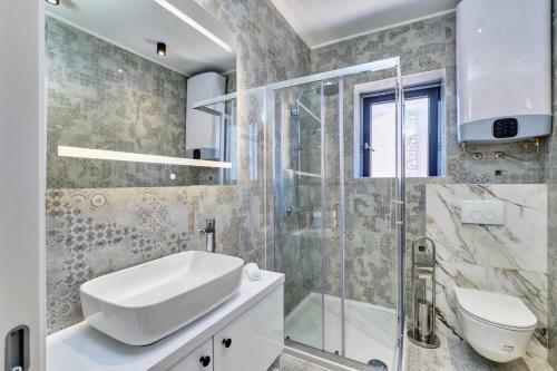 Luxury Apartments