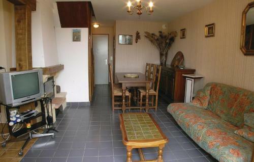 Holiday Home Mesnil St Pere Cottages de Port