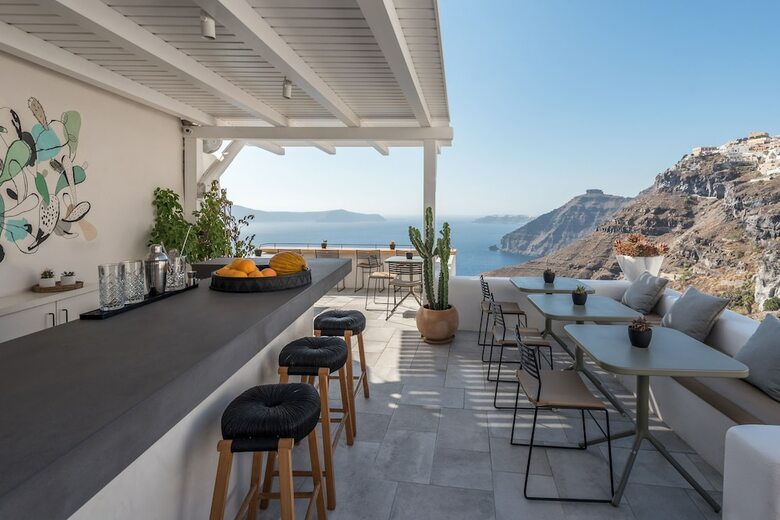 Apartamentos Porto Fira Suites