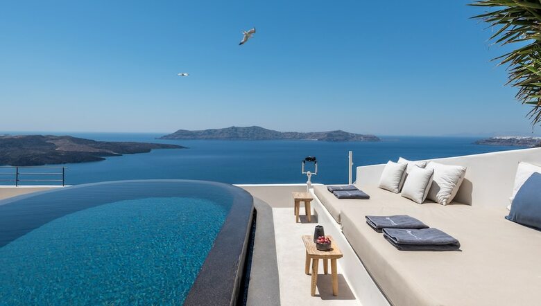 Apartamentos Porto Fira Suites
