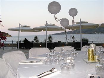 Hotel Golden View (.)