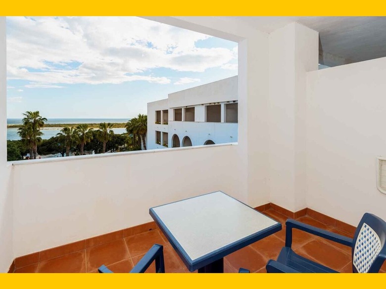 Playacartaya Aquapark & Spa Hotel