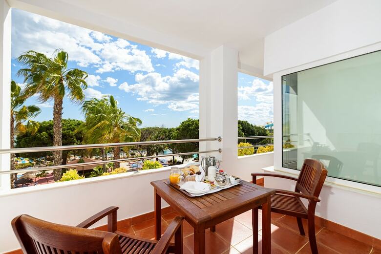 Playacartaya Aquapark & Spa Hotel