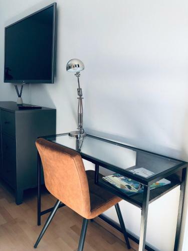 Helles 2 Raum Apartment Mit Eigener Terrasse Dresden Altstadt
