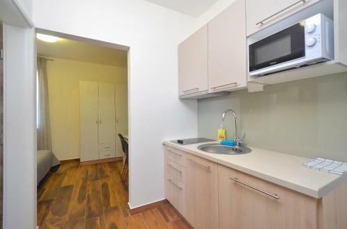 Stella Apartments