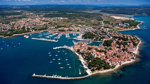 Apartment Golden Sun, Novigrad, Istria, Croatia