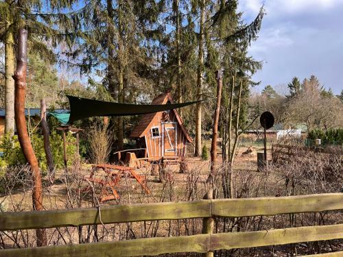 M�rchenh�tte Am Wald Und See