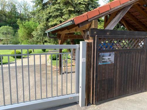 Apartment Direkt An Der Waldnaab