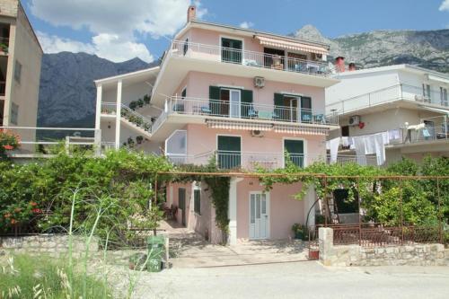 Hostal Apartments Villa Ravli?