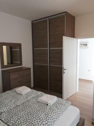 Hostal Apartments Villa Ravli?