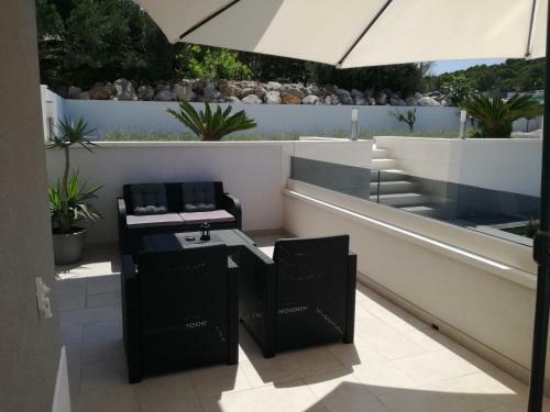 Hostal Apartments Villa Hadria