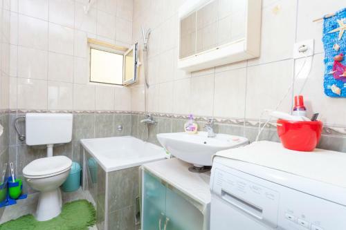 Hostal Green Garden Rooms & Apartments
