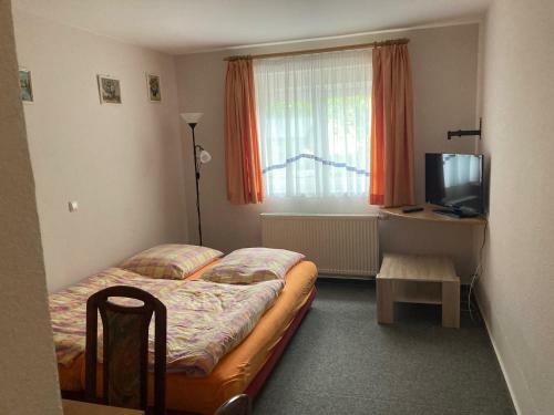 Hostal Pension Tom�s H�tte