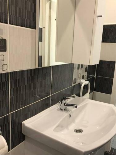 Apartman Josi? 1