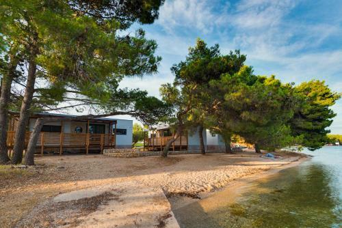 Hotel Mobile Home Pirovac 30