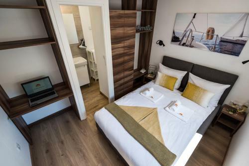 Hotel Mobile Home Pirovac 30