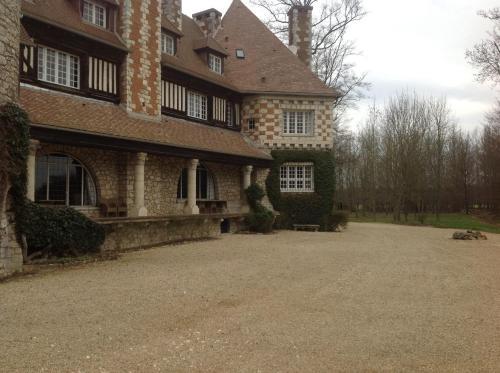Bed & Breakfast Manoir De Beaumarchais