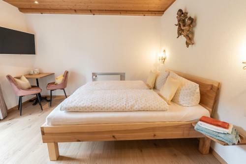 Bed & Breakfast G�stehaus Neu Am Passionstheater