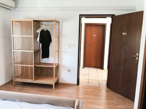 Hostal Lukenda Rooms