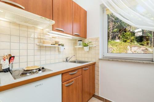 Blue Magic Studio Apartment With A Pool
