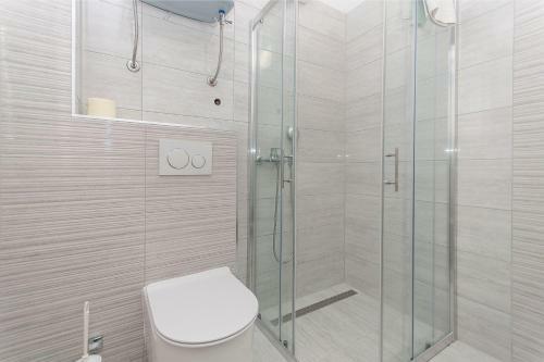 Apartman Mira- Omis