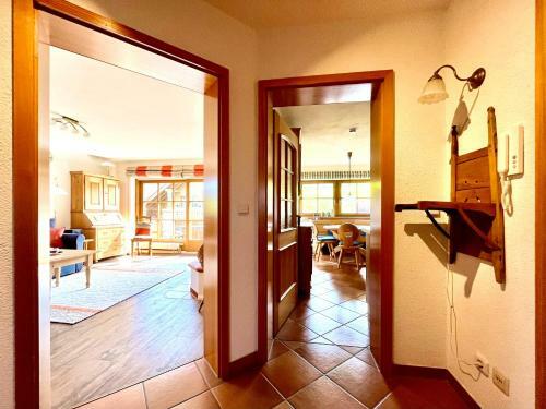Apartamento Wundersch�ne Wohnung Mit Balkon Und Blick Auf Die Alpen