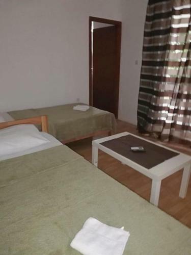 Seaside Apartments With A Swimming Pool Pag - 17752