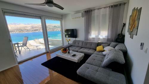 Apartamento Modern Sea View Penthouse - On The Beach