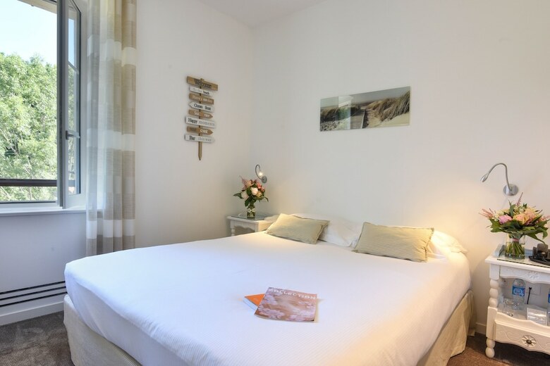 Hotel Les Jardins De Bakea