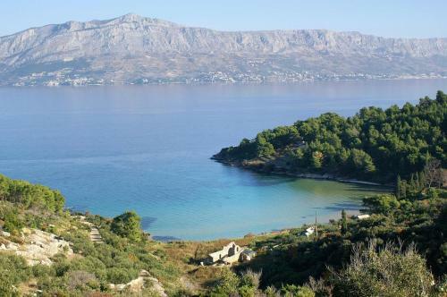 Secluded House With A Parking Space Praznica, Brac - 18347