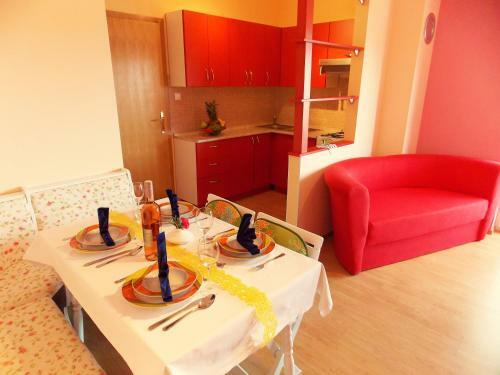 Apartamentos Villa Ana