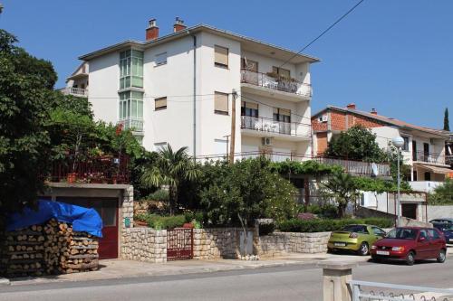 Apartments With Wifi Novi Vinodolski - 5583