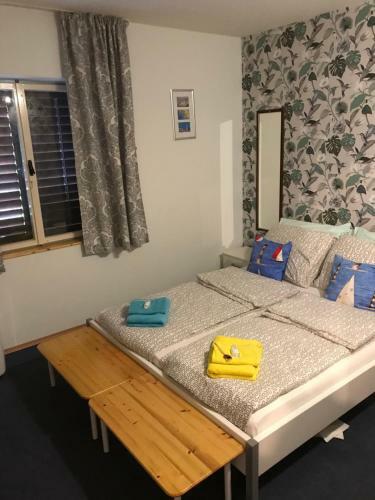 Redhill Apartments