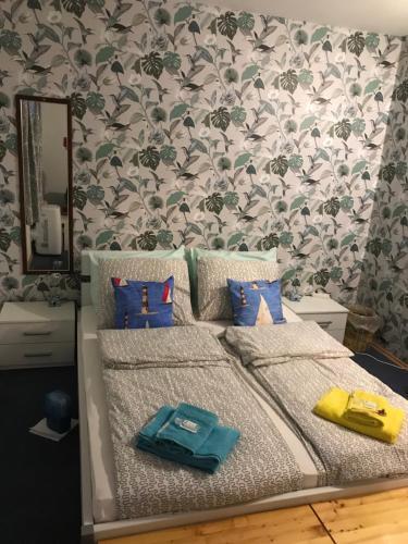 Redhill Apartments