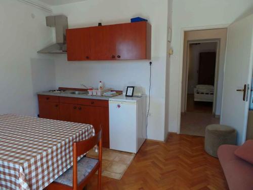 Apartments In Novi Vinodolski 38122