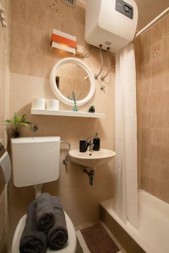 Apartments M