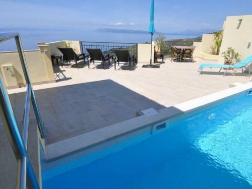 Villa Lea With Private Pool, Tennis Court And Mini Golf Course