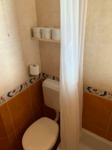 Apartamento Bouganville Seafront Studio