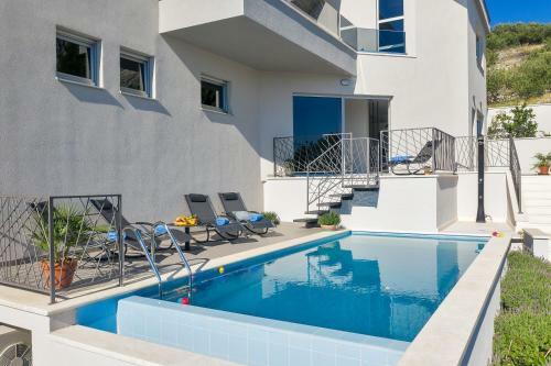 Luxury Apartments Diamond