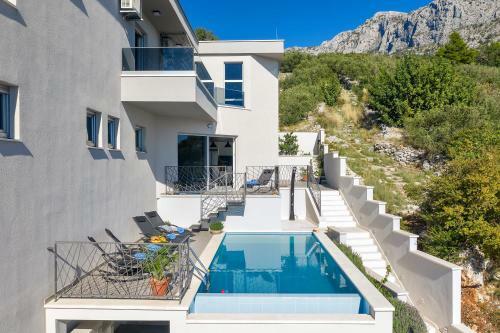 Luxury Apartments Diamond